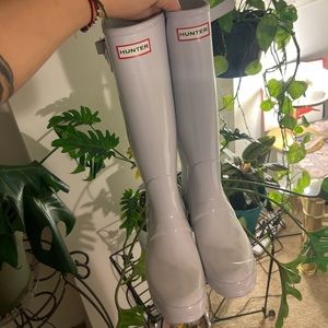 White Hunter Boots Size 8